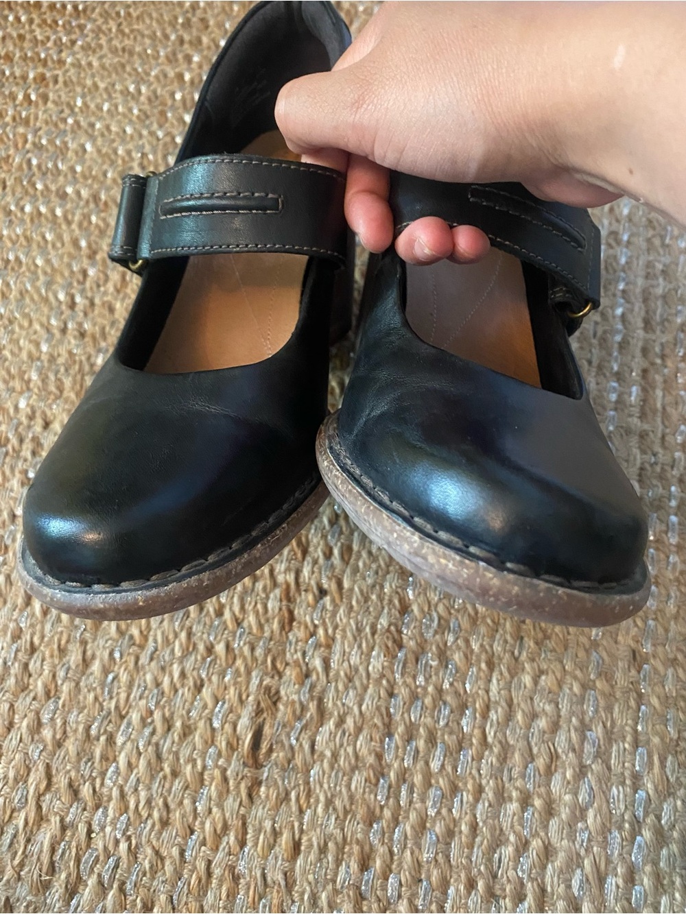 Clarks Artisan Carleta Prato Black Leather Wedge Mary Jane Shoes Size 8 Comfort - Picture 4 of 9